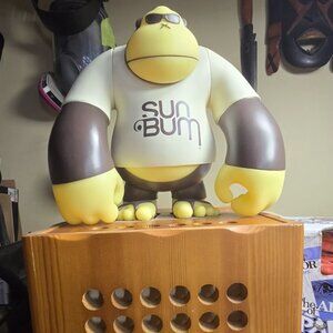 SUN BUM SONNY WOOD DISPLAY UNIT